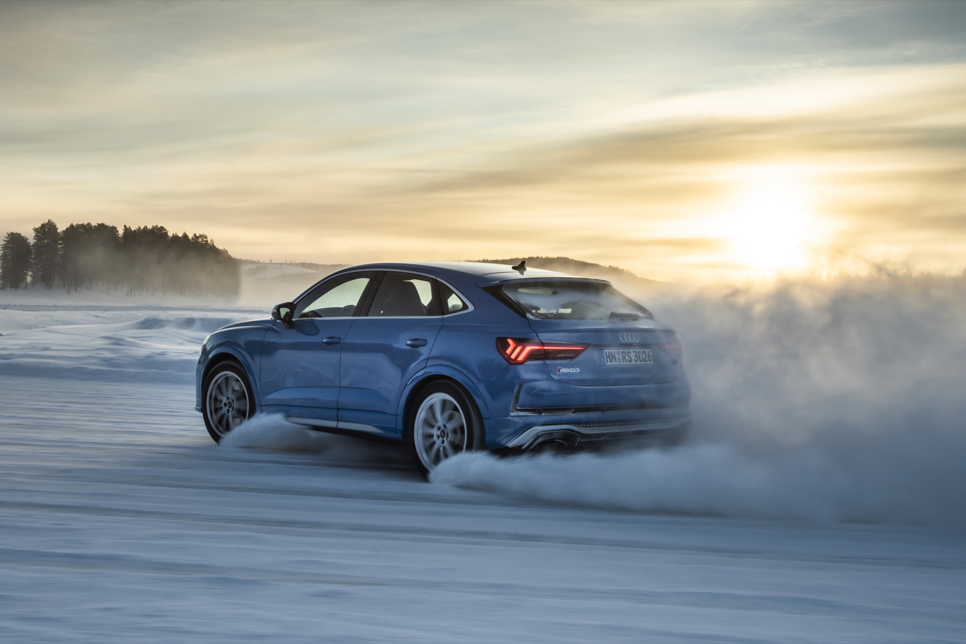 Autobild SportsCars vinterdæk-test 2025 (235/50 R19) for sportslige SUV’er: hvad der skilte sig ud
