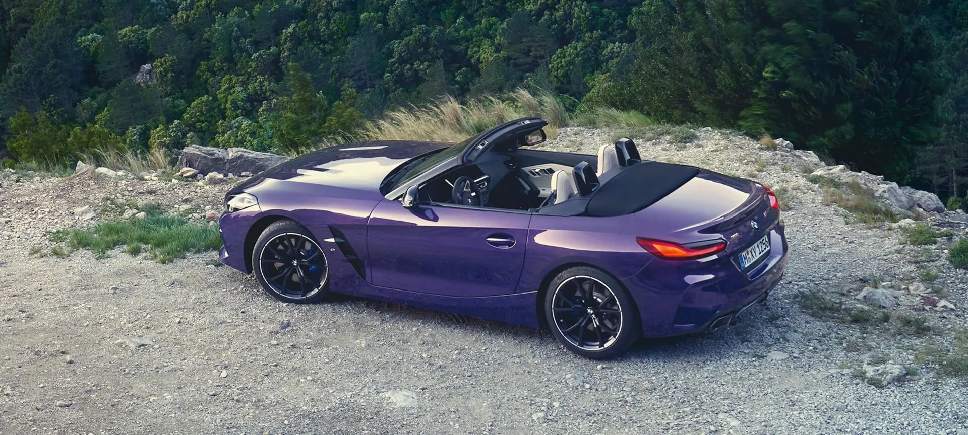 AutoBild Sportscars sommerdæktest 2026 (255/35 R19): Continentals SportContact 7 dominerer på BMW Z4